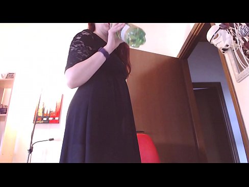 ❤️ Een onderdanige slaaf die houdt van vieze en weelderige slipjes wordt gedwongen te masturberen na het bekijken van deze video! ☑ Porn video at nl.hentaibar-com.ru ❤