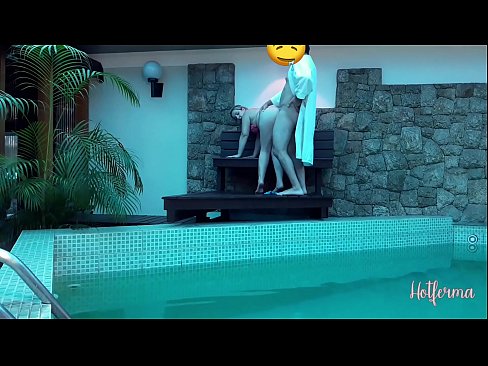 ❤️ Baas nodigt meid uit naar het zwembad, maar kon een hete niet weerstaan ☑ Porn video at nl.hentaibar-com.ru ❤